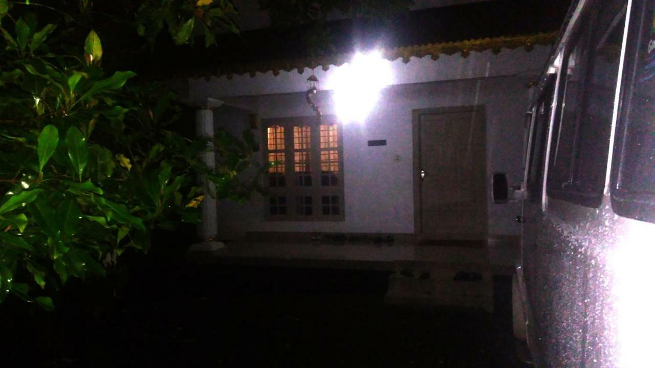Bed and Breakfast Leeland Munnar Zewnętrze zdjęcie